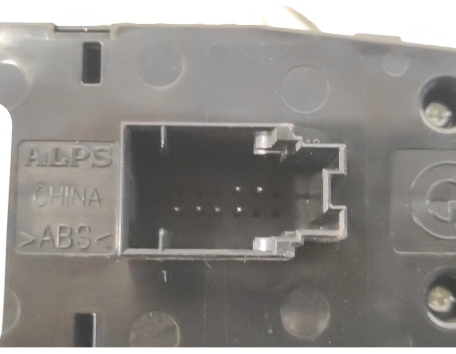 Recambio de mando elevalunas delantero izquierdo para bmw serie 6 coupe (f13) (....) 3.0 turbodiesel referencia OEM IAM 9209653 