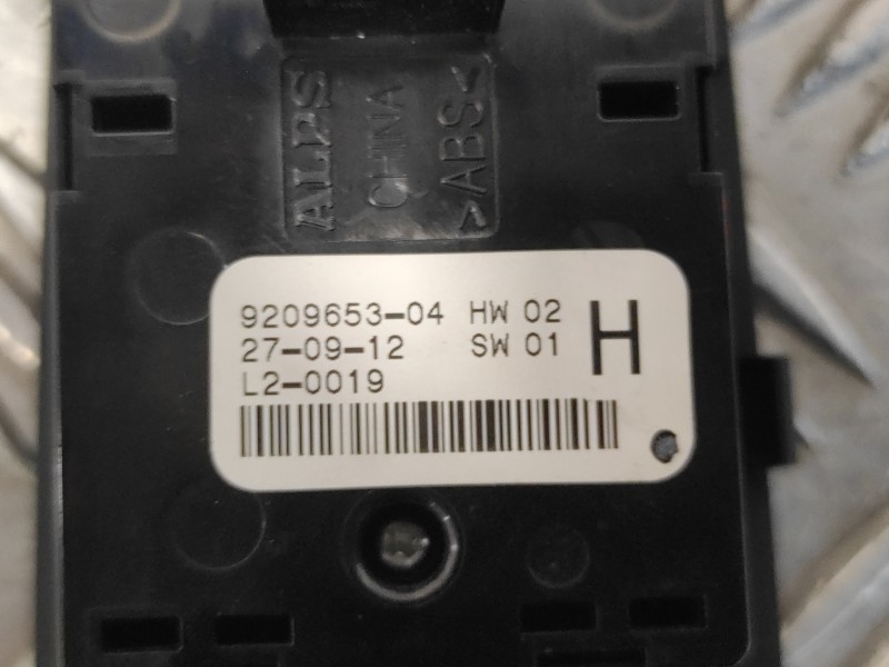 Recambio de mando elevalunas delantero izquierdo para bmw serie 6 coupe (f13) (....) 3.0 turbodiesel referencia OEM IAM 9209653 