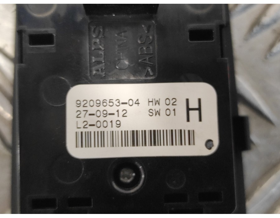Recambio de mando elevalunas delantero izquierdo para bmw serie 6 coupe (f13) (....) 3.0 turbodiesel referencia OEM IAM 9209653 