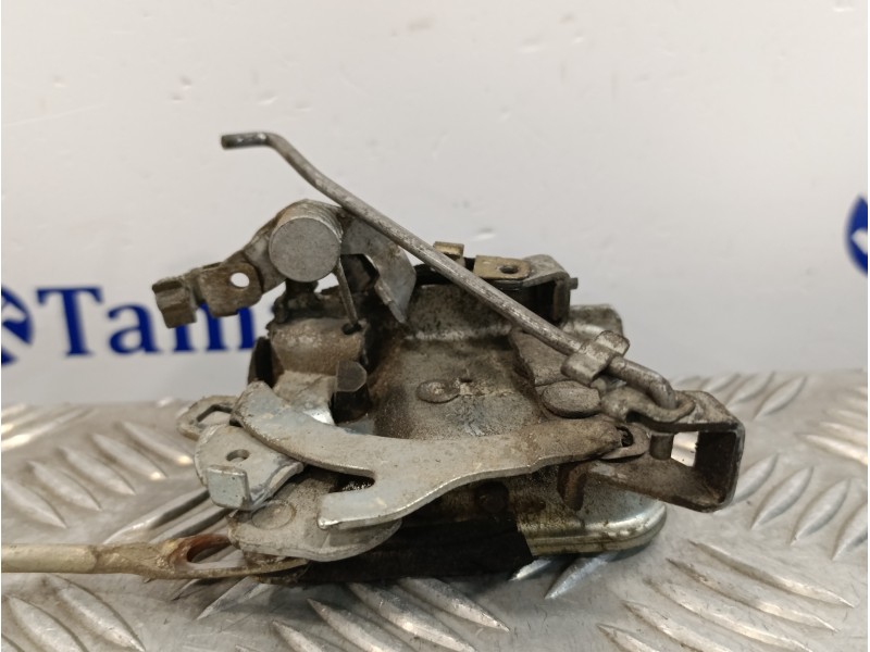 Recambio de cerradura puerta delantera derecha para mitsubishi montero (l040) 2.5 turbodiesel referencia OEM IAM   