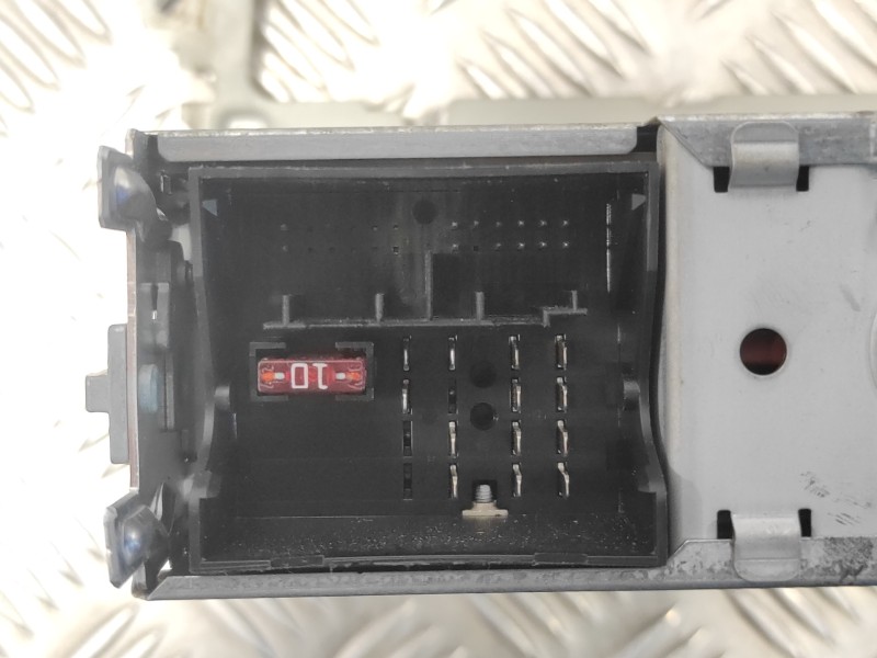 Recambio de sistema audio / radio cd para seat toledo (kg3) 1.6 tdi referencia OEM IAM 6JA035156  