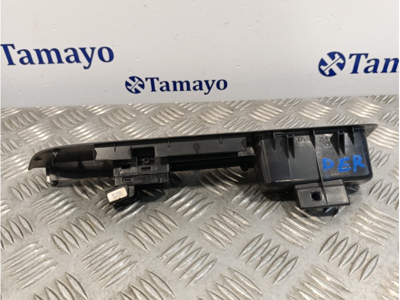 Recambio de mando elevalunas delantero derecho para suzuki swift berlina (mz) 1.3 16v cat referencia OEM IAM   