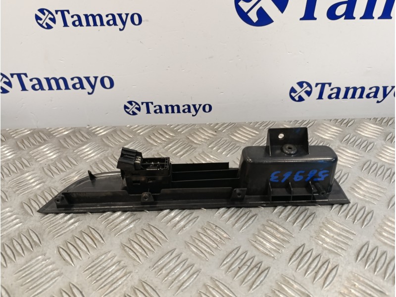 Recambio de mando elevalunas delantero derecho para suzuki swift berlina (mz) 1.3 16v cat referencia OEM IAM   