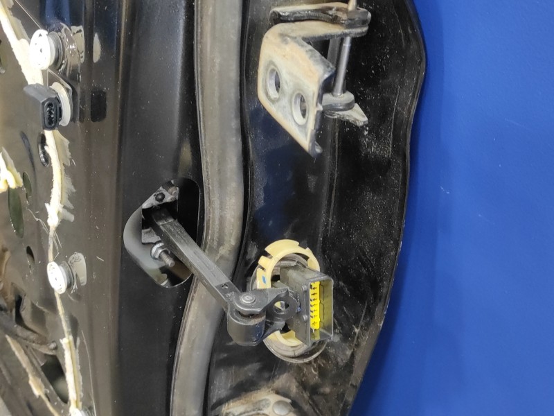Recambio de puerta trasera izquierda para citroën c-elysée 1.6 hdi fap referencia OEM IAM   