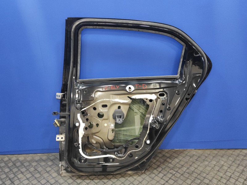 Recambio de puerta trasera derecha para citroën c-elysée 1.6 hdi fap referencia OEM IAM   