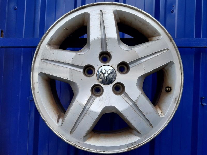 Recambio de llanta para dodge caliber 2.0 16v crd cat referencia OEM IAM 05191765AB  