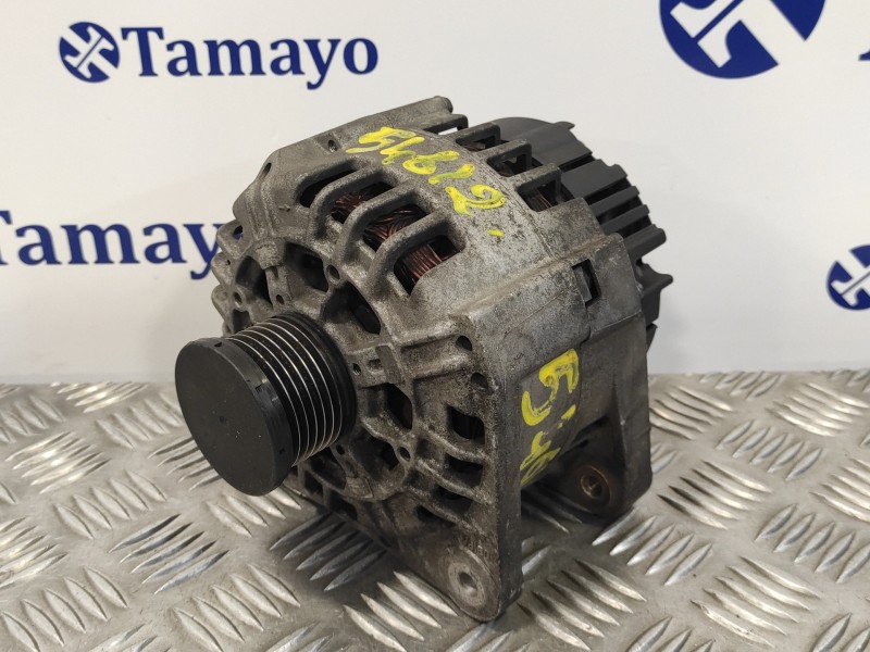 Recambio de alternador para volvo s40 berlina 1.9 diesel cat referencia OEM IAM 8200162474 2542653A SG12B071