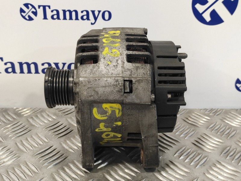Recambio de alternador para volvo s40 berlina 1.9 diesel cat referencia OEM IAM 8200162474 2542653A SG12B071