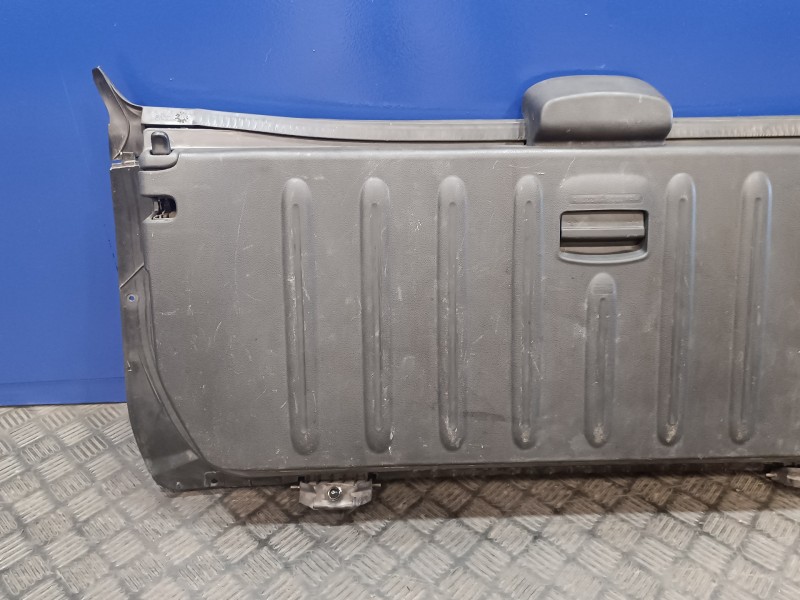 Recambio de porton trasero para smart fortwo coupe 0.8 cdi referencia OEM IAM A4517570010  