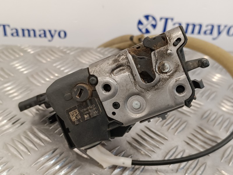 Recambio de cerradura puerta lateral derecha para peugeot partner kombi 1.6 blue-hdi fap referencia OEM IAM   