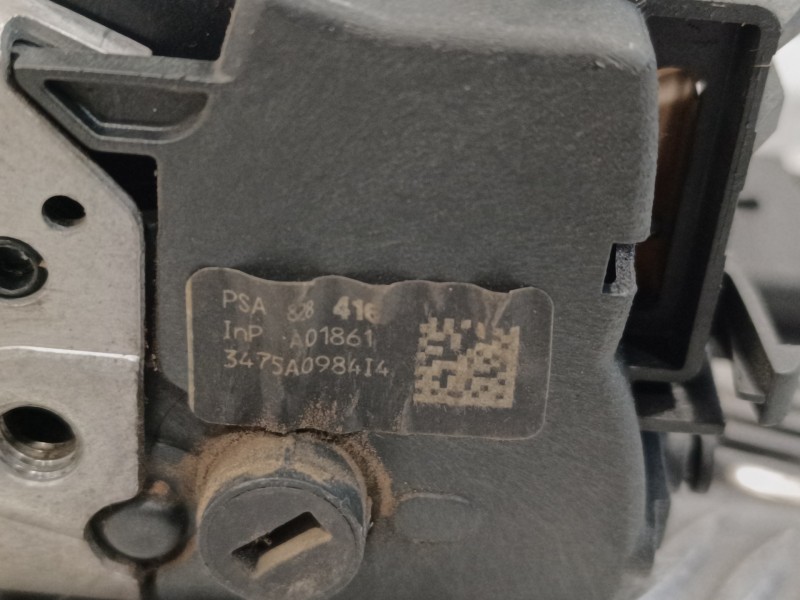 Recambio de cerradura puerta lateral derecha para peugeot partner kombi 1.6 blue-hdi fap referencia OEM IAM   