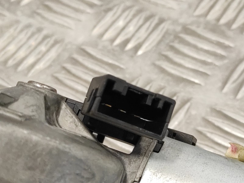 Recambio de motor limpia trasero para mini mini (r56) 1.4 16v cat referencia OEM IAM 6763693201304  53024112