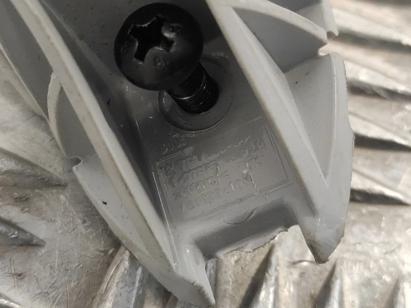 Recambio de asidero trasero izquierdo para mini mini (r56) 1.4 16v cat referencia OEM IAM 2752093  