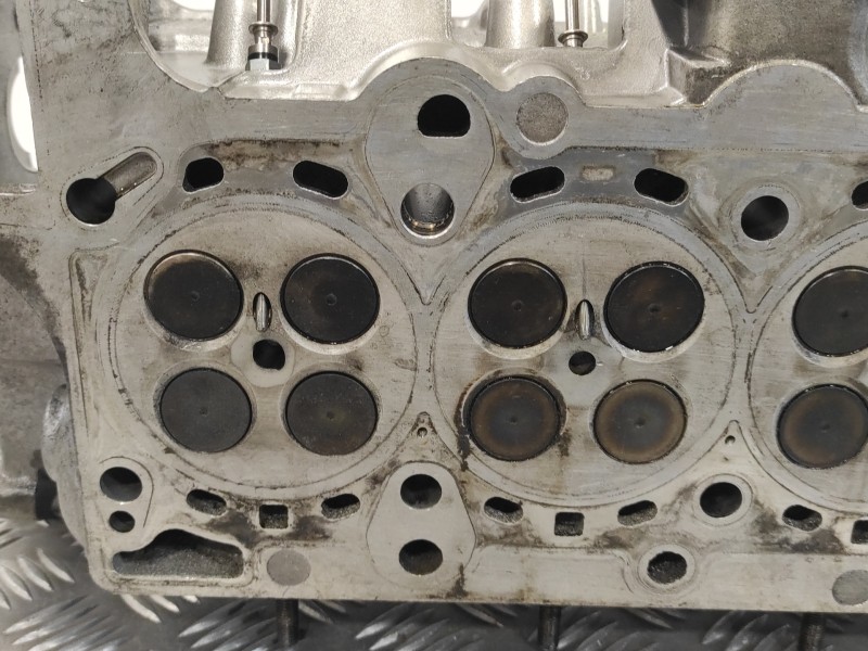 Recambio de culata para bmw serie 3 berlina (e90) 2.0 16v diesel cat referencia OEM IAM 778752104  M47N204D4