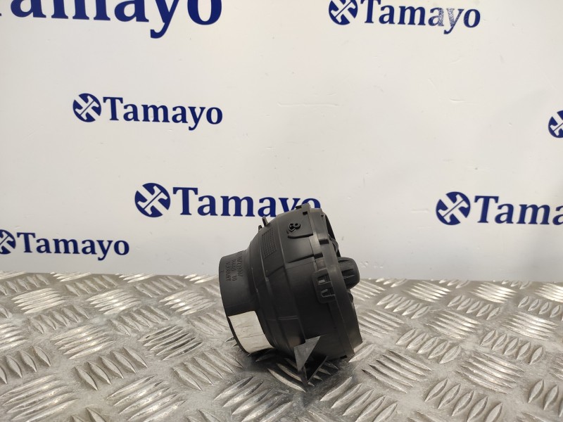 Recambio de rejilla aireadora para mini mini (r56) 1.4 16v cat referencia OEM IAM S0481138A  