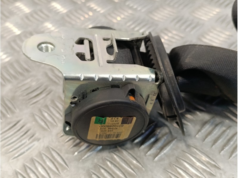Recambio de cinturon seguridad delantero derecho para mini mini (r56) 1.4 16v cat referencia OEM IAM 601028800D  