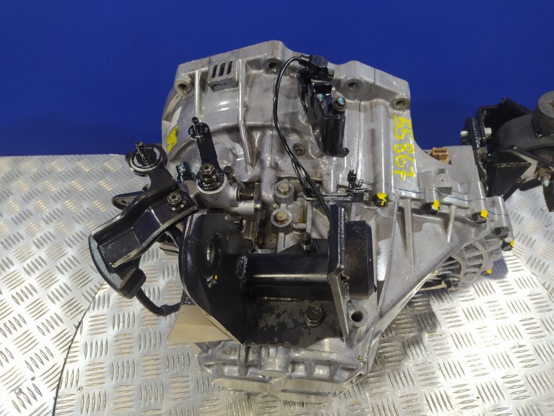 Recambio de caja cambios para kia carnival 2.9 crdi cat referencia OEM IAM J3  