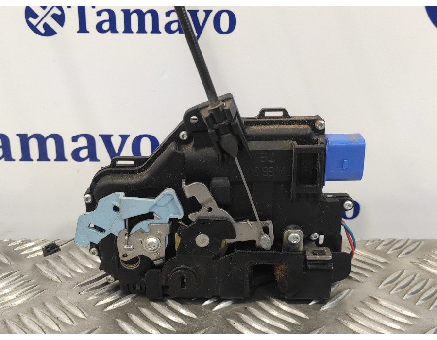 Recambio de cerradura puerta trasera izquierda para skoda octavia combi (1z5) 2.0 tdi dpf referencia OEM IAM 7L0839015D  