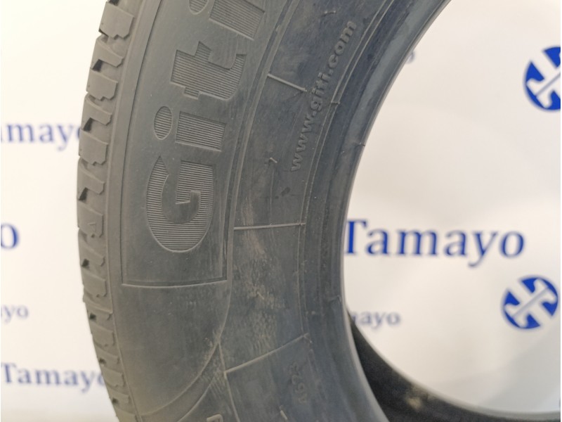 Recambio de neumatico ocasión para » otros... neumaticos giti premium suv px1 referencia OEM IAM 215/65R16 98H  