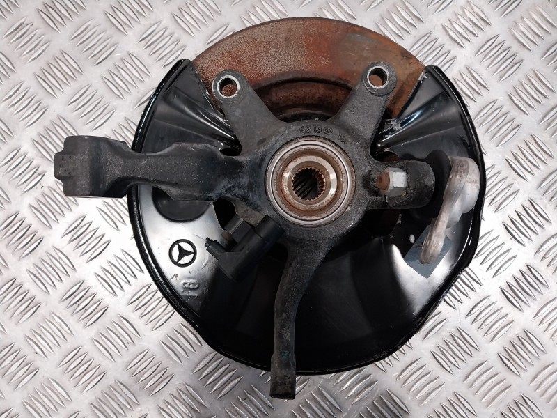 Recambio de mangueta delantera derecha para mercedes-benz clase a (w168) 1.9 cat referencia OEM IAM   