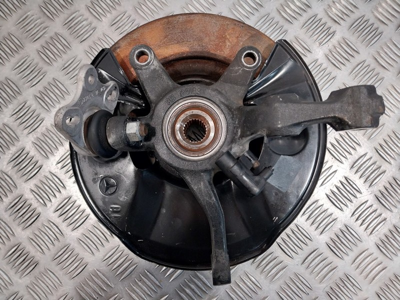 Recambio de mangueta delantera izquierda para mercedes-benz clase a (w168) 1.9 cat referencia OEM IAM   