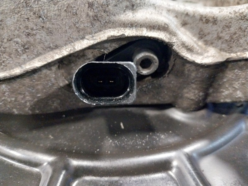 Recambio de mangueta delantera izquierda para volkswagen passat variant (365) 2.0 tdi dpf referencia OEM IAM   