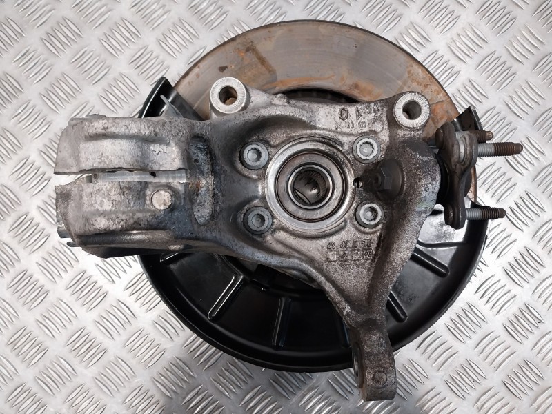 Recambio de mangueta delantera izquierda para volkswagen passat variant (365) 2.0 tdi dpf referencia OEM IAM   