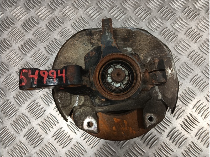 Recambio de mangueta delantera izquierda para piaggio porter 1.4d referencia OEM IAM   