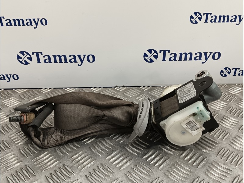 Recambio de cinturon seguridad delantero derecho para kia rio 1.5 crdi referencia OEM IAM 888801G100  