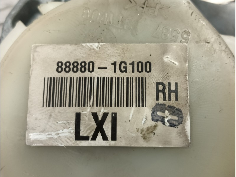 Recambio de cinturon seguridad delantero derecho para kia rio 1.5 crdi referencia OEM IAM 888801G100  