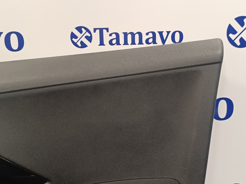 Recambio de guarnecido puerta delantera derecha para peugeot 208 1.2 12v e-vti referencia OEM IAM 96763525ZD  491100112819