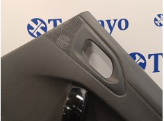 Recambio de guarnecido puerta trasera izquierda para peugeot 208 1.2 12v e-vti referencia OEM IAM 96763547ZD  491100112854 2