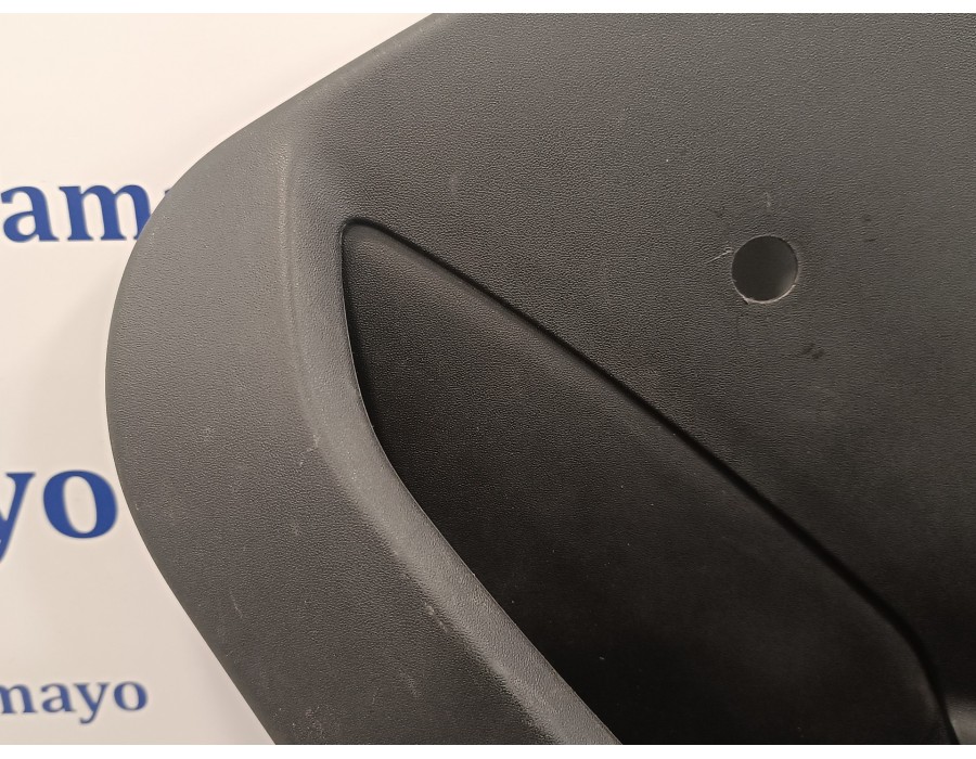 Recambio de guarnecido puerta trasera izquierda para peugeot 208 1.2 12v e-vti referencia OEM IAM 96763547ZD  491100112854