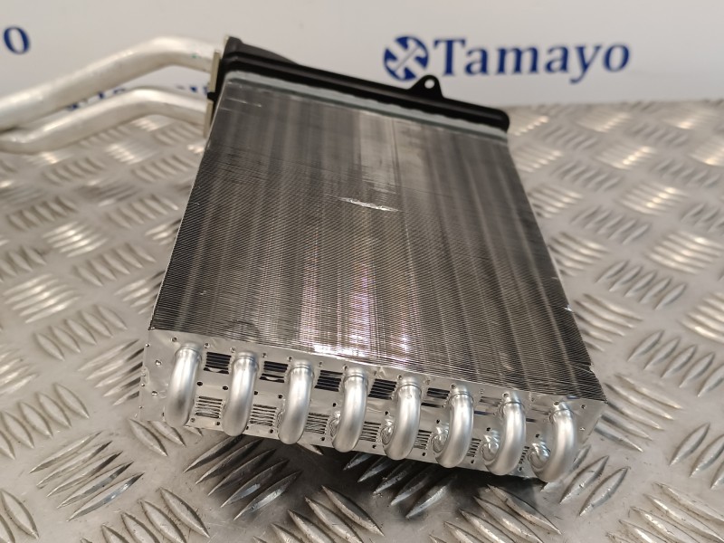 Recambio de radiador calefaccion / aire acondicionado para peugeot 208 1.2 12v e-vti referencia OEM IAM   
