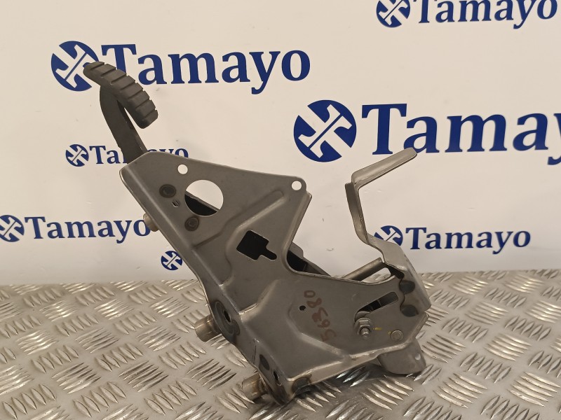 Recambio de pedal freno para renault clio iv 0.9 referencia OEM IAM   