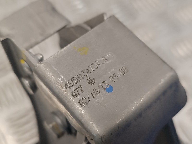 Recambio de pedal freno para renault clio iv 0.9 referencia OEM IAM   