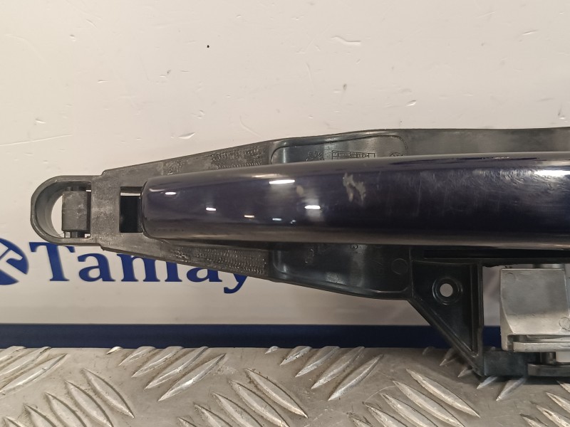 Recambio de maneta exterior trasera derecha para peugeot 208 1.2 12v e-vti referencia OEM IAM 9672961080  