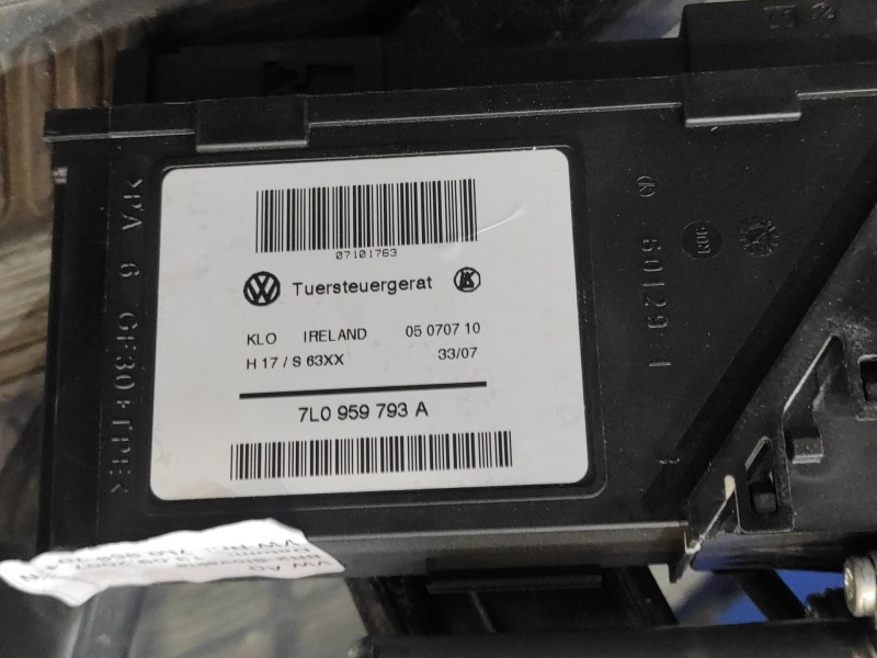 Recambio de elevalunas delantero izquierdo para volkswagen touareg (7l6) 2.5 tdi dpf referencia OEM IAM 7L0959701N 102236XXX 7L0