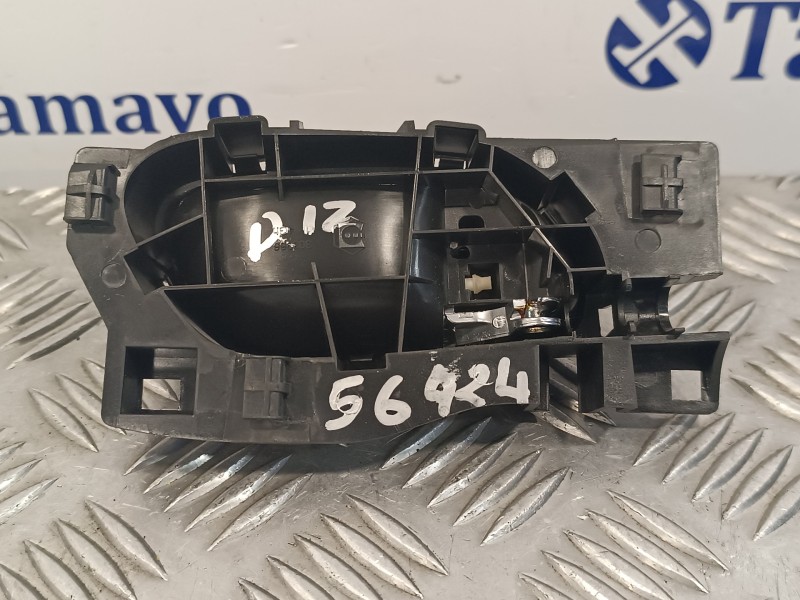 Recambio de maneta interior delantera izquierda para peugeot 208 1.2 12v e-vti referencia OEM IAM 96555518VV  