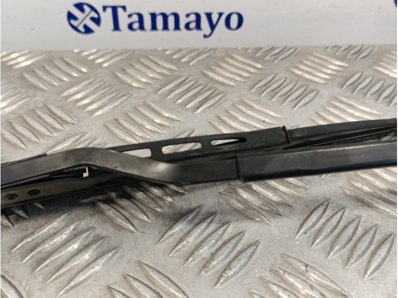 Recambio de brazo limpia delantero izquierdo para mini mini (r56) 1.4 16v cat referencia OEM IAM 80005586  