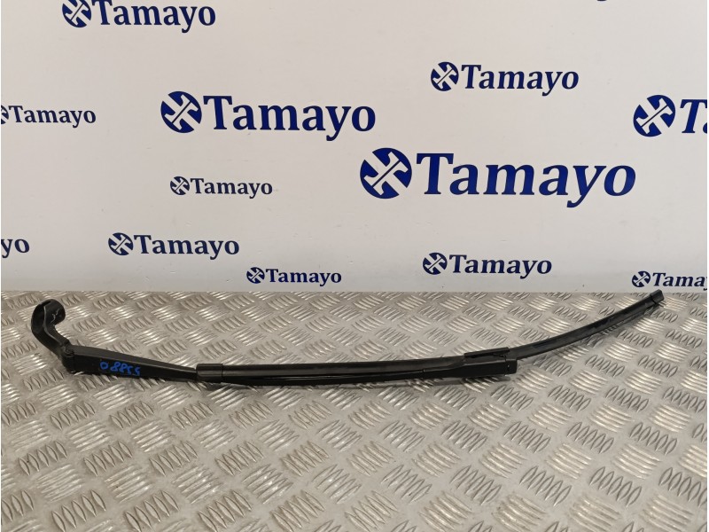 Recambio de brazo limpia delantero derecho para smart fortwo coupe 0.8 cdi referencia OEM IAM A4518200140  