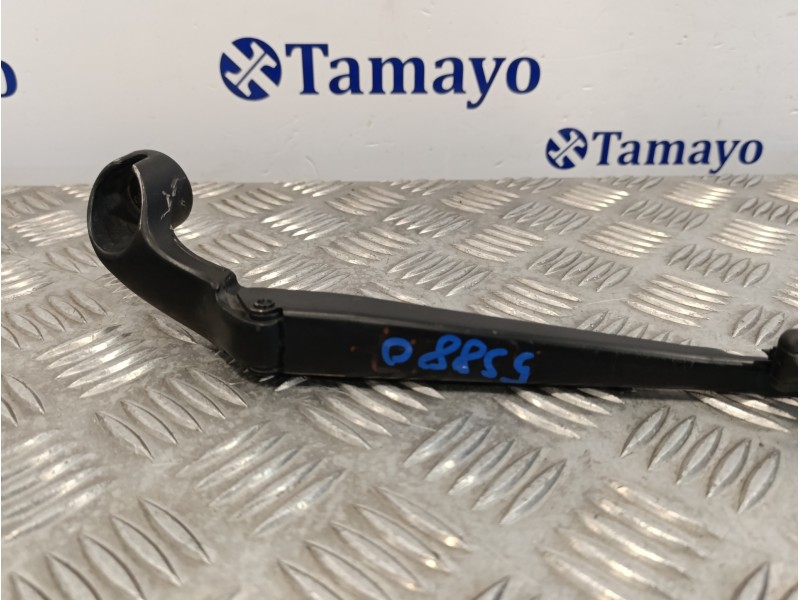 Recambio de brazo limpia delantero derecho para smart fortwo coupe 0.8 cdi referencia OEM IAM A4518200140  