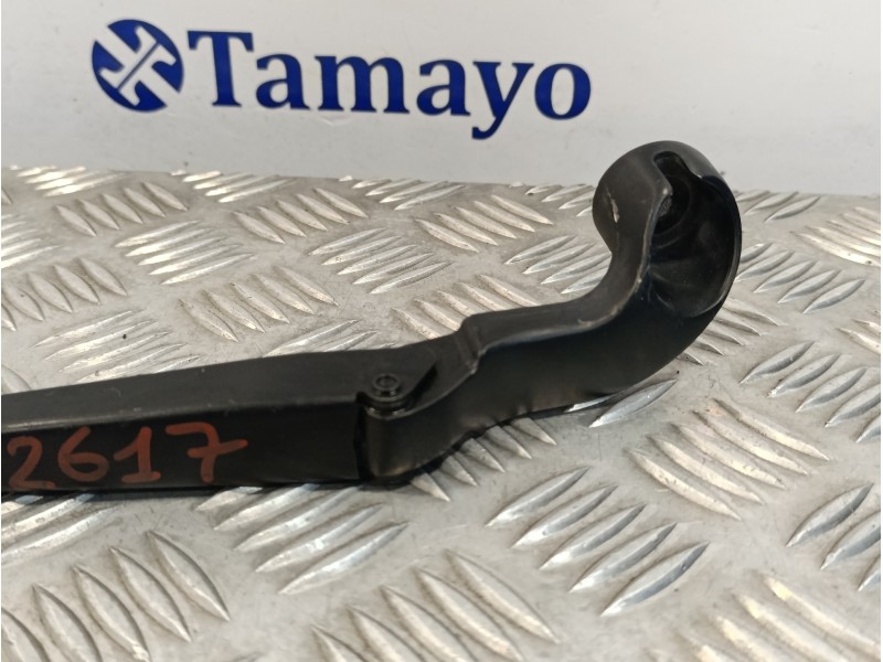 Recambio de brazo limpia delantero izquierdo para smart fortwo coupe 0.8 cdi referencia OEM IAM A4518200240  