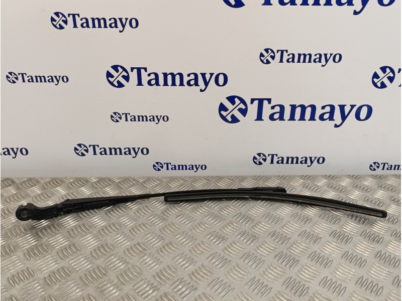 Recambio de brazo limpia delantero izquierdo para smart fortwo coupe 0.8 cdi referencia OEM IAM A4518200240  