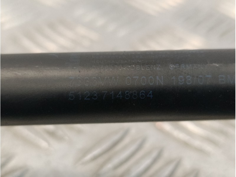 Recambio de visagra capo para mini mini (r56) 1.4 16v cat referencia OEM IAM 51237148864 7333VW 2751203