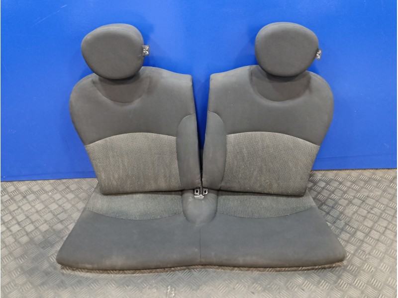 Recambio de asientos traseros para mini mini (r56) 1.4 16v cat referencia OEM IAM 52202751618  1387331