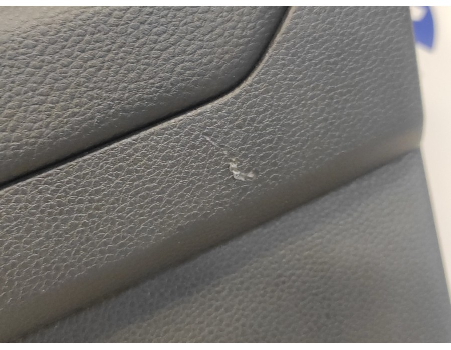 Recambio de guarnecido puerta delantera derecha para seat ibiza (kj1) 1.0 tsi referencia OEM IAM 6F0867012AG 6F0868080 6F0867132