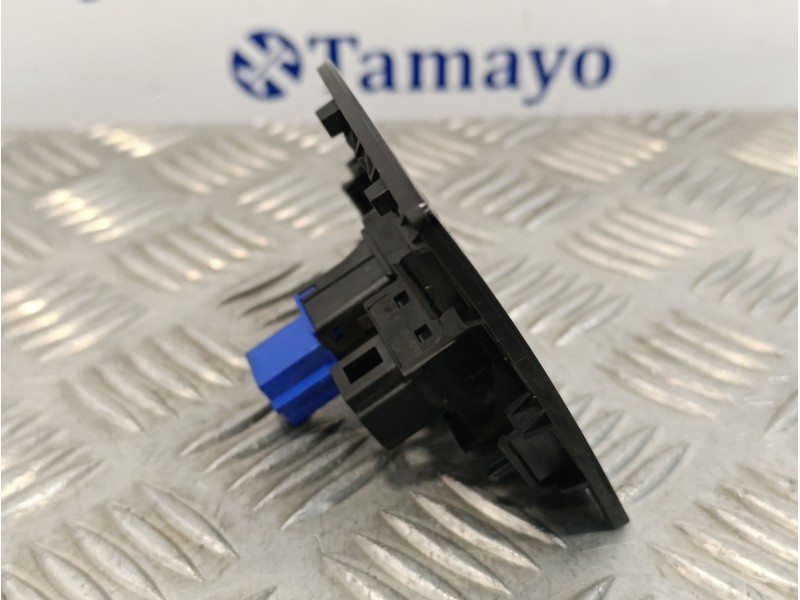 Recambio de warning para volkswagen polo 1.0 tsi referencia OEM IAM 2G0953509KQ  2G1919225RDY