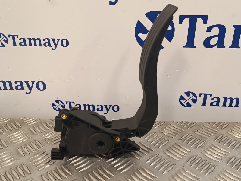 Recambio de pedal acelerador para renault clio iv 0.9 referencia OEM IAM 180029347R  6PV00997807