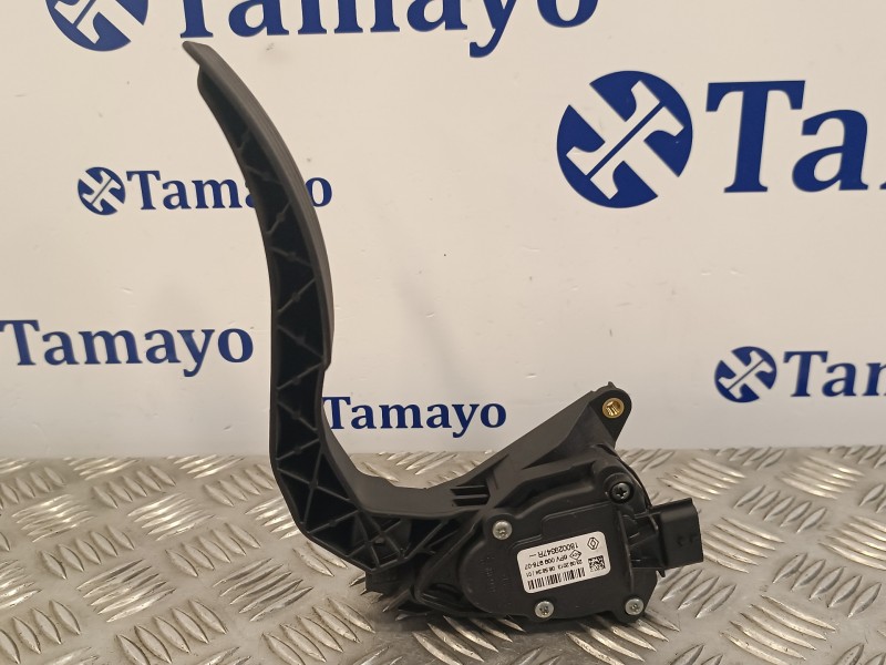 Recambio de pedal acelerador para renault clio iv 0.9 referencia OEM IAM 180029347R  6PV00997807